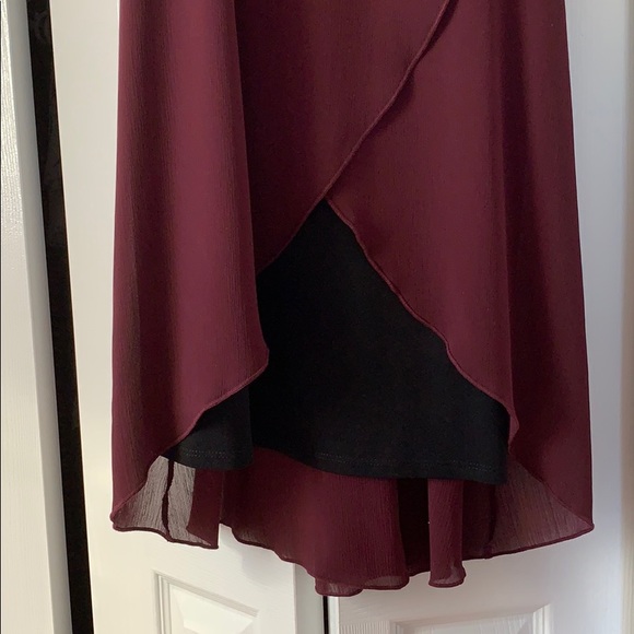 Mid thigh dress - Picture 4 of 8